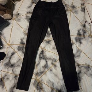 Black Metallic Women's Leggings & Bra